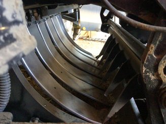 Presse à balles carrées New Holland BB 1290 CROPCUTTER - 6