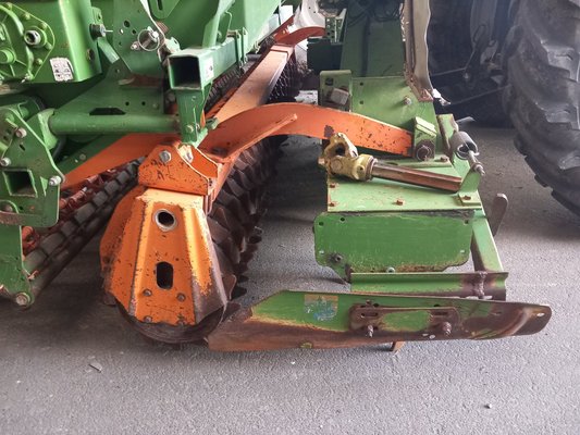 Combiné de semis Amazone KG402 / ADP402