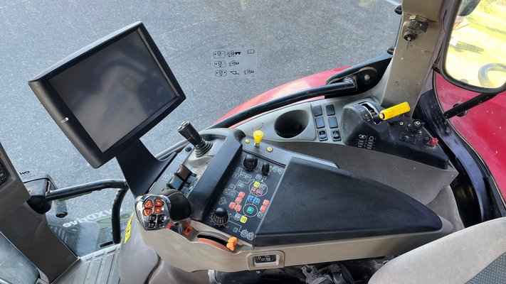 Tracteur agricole Case IH MAXXUM 145 CVX - 160