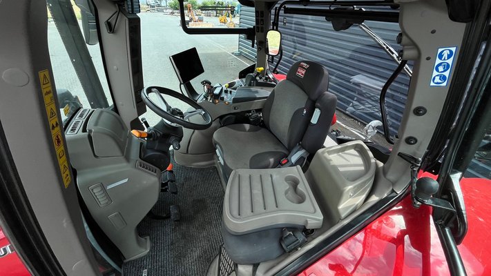 Tracteur agricole Case IH PUMA 165 CVXDRIVE