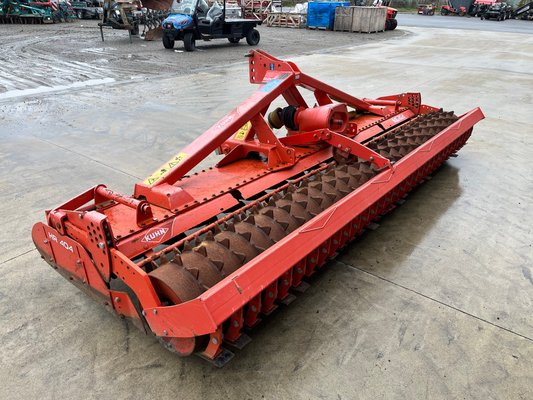 Herse rotative Kuhn HR 404