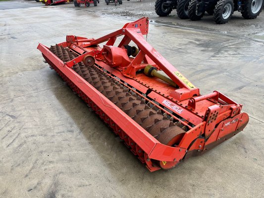 Herse rotative Kuhn HR 404