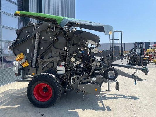 Presse à balles rondes Fendt ROTANA 160 V XTRA