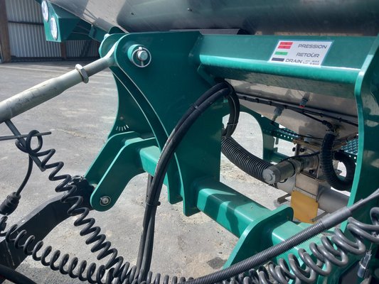 Accessoire matériel de semis Duro TREMIE FRONTALE EOLE 1700L COMPARTIMENTE