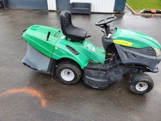 Tondeuse autoportée Stiga VL36HB