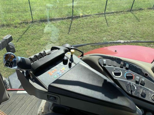Tracteur agricole Case IH MAGNUM 235 EP EVOLUTION - 235