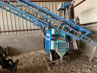 Pulvérisateur traîné Berthoud MACK1200 - 1