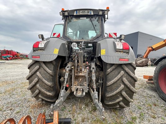 Tracteur agricole Fendt 828 S4 ProfiPlus - 280