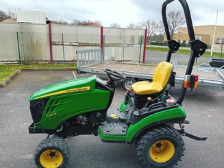 Micro tracteur John Deere 1026 R - 1