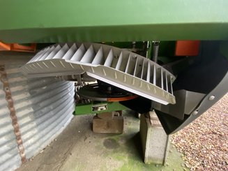 Distributeur d'engrais Amazone ZA-M PROFIS 3000 - 5
