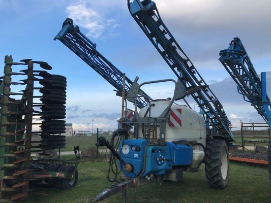 Pulvérisateur traîné Evrard METEOR PLUS 41H