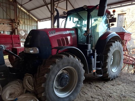 Tracteur agricole - PUMA 140 X