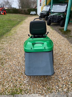 Tondeuse autoportée Stiga VL28GH
