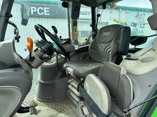 Tracteur agricole Deutz-Fahr 6130 TTV T4 MR