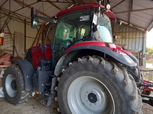Tracteur agricole Case IH PUMA 140 X