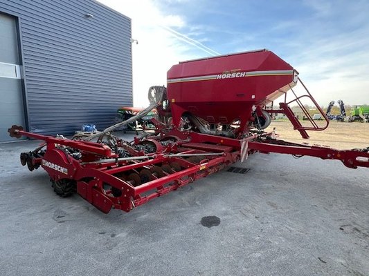 Semoir pour semis simplifié Horsch PRONTO 8 DC