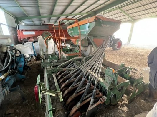 Semoir en ligne conventionnel Amazone AD-P 403 SPECIAL