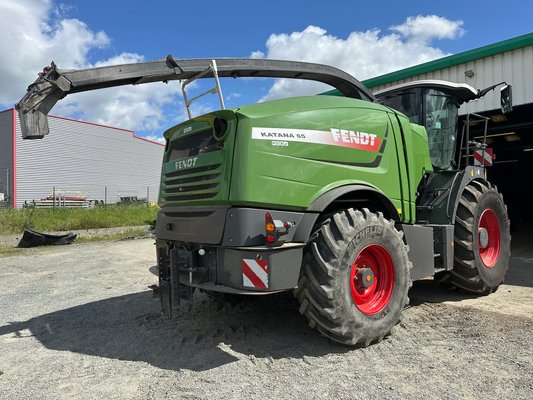 Ensileuse automotrice Fendt KATANA 65 T4i 
