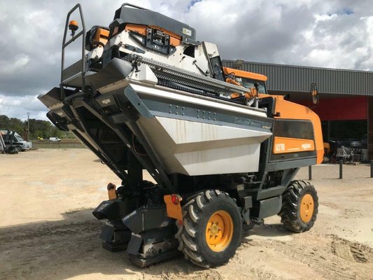 Machine à vendanger Pellenc 8270 + SP2 