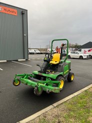 Tondeuse frontale John Deere 1445 - 1
