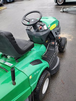 Tondeuse autoportée Stiga VL36HB