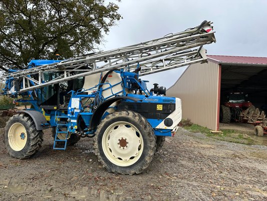 Pulvérisateur automoteur Matrot HELLIOS M24D