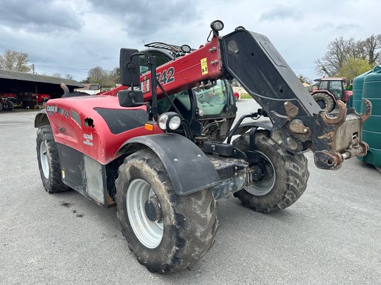 Chariot télescopique agricole Case IH FARMLIFT 742 