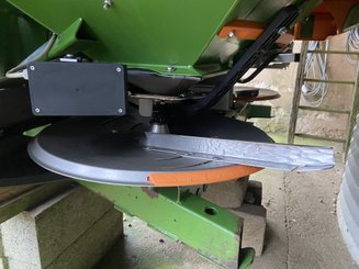 Distributeur d'engrais Amazone ZA-M PROFIS 3000 - 4
