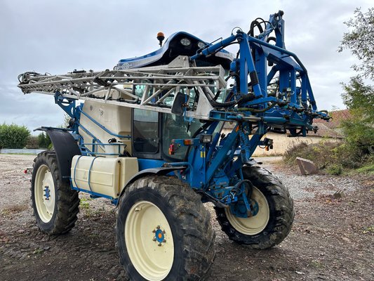 Pulvérisateur automoteur - HELLIOS M24D