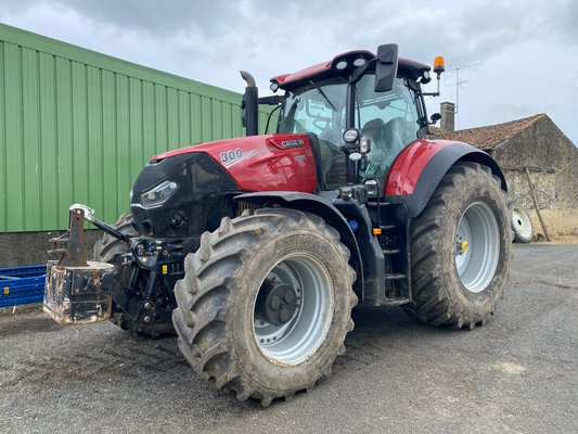 Tracteur agricole - OPTUM 300 CVX DRIVE