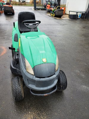 Tondeuse autoportée Stiga VL36HB