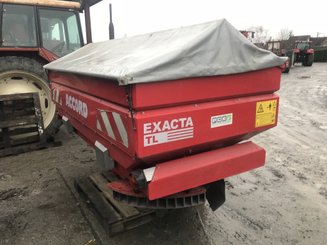 Distributeur d'engrais Kverneland EXACTATLPESEE - 1