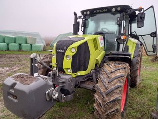 Tracteur agricole Claas ARION 610 T4f