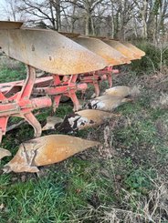 Charrue Kuhn Vari-master152 - 1