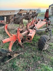 Charrue Kuhn Vari-master152 - 2