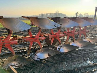 Charrue Kuhn Vari-master152 - 1