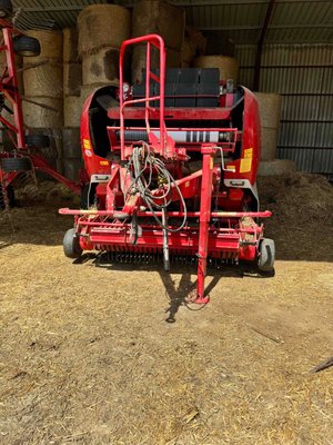Presse à balles rondes - RP 160 V MASTER