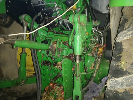 Tracteur agricole John Deere 5090M