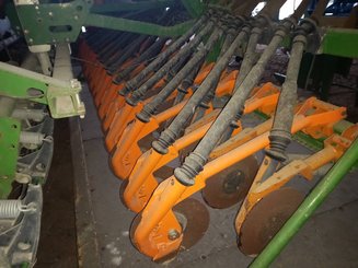 Semoir en ligne conventionnel Amazone ADP 403 SPECIAL - 3