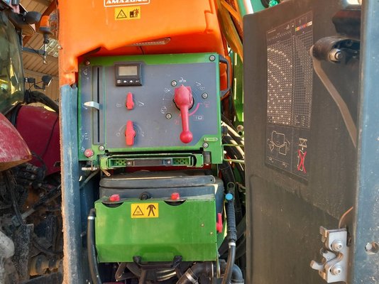 Pulvérisateur porté Amazone UF 2002 SUPER S2 30