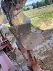 Charrue Gregoire Besson RWY 47 - 5