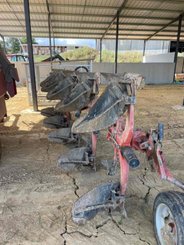 Charrue Gregoire Besson RWY 47 - 2