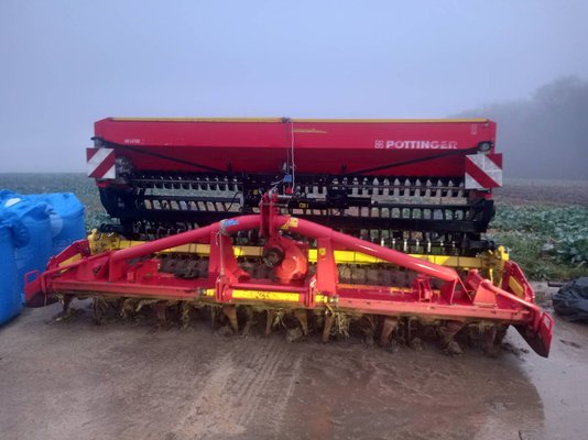 Combiné de semis - Lion4001+Vitasem A 401