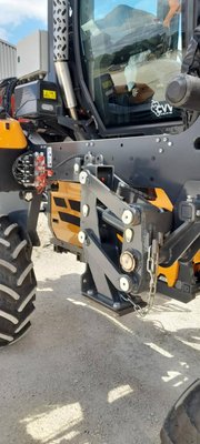 Tracteur enjambeur Pellenc Enjambeur double rangs 4 roues 240