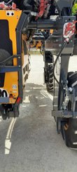 Tracteur enjambeur Pellenc Enjambeur double rangs 4 roues 240 - 19