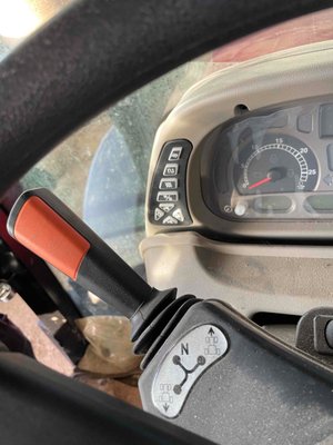 Tracteur agricole Case IH MAXXUM 115 - 131