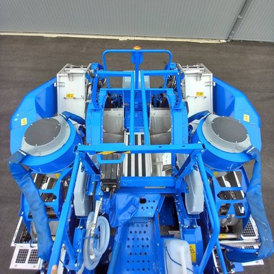 Machine à vendanger New Holland 8030 L 